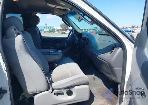 2003 Ford F-150 Lariat/Xl/Xlt from USA, damaged, VIN 2FTRX17WX3CA78527